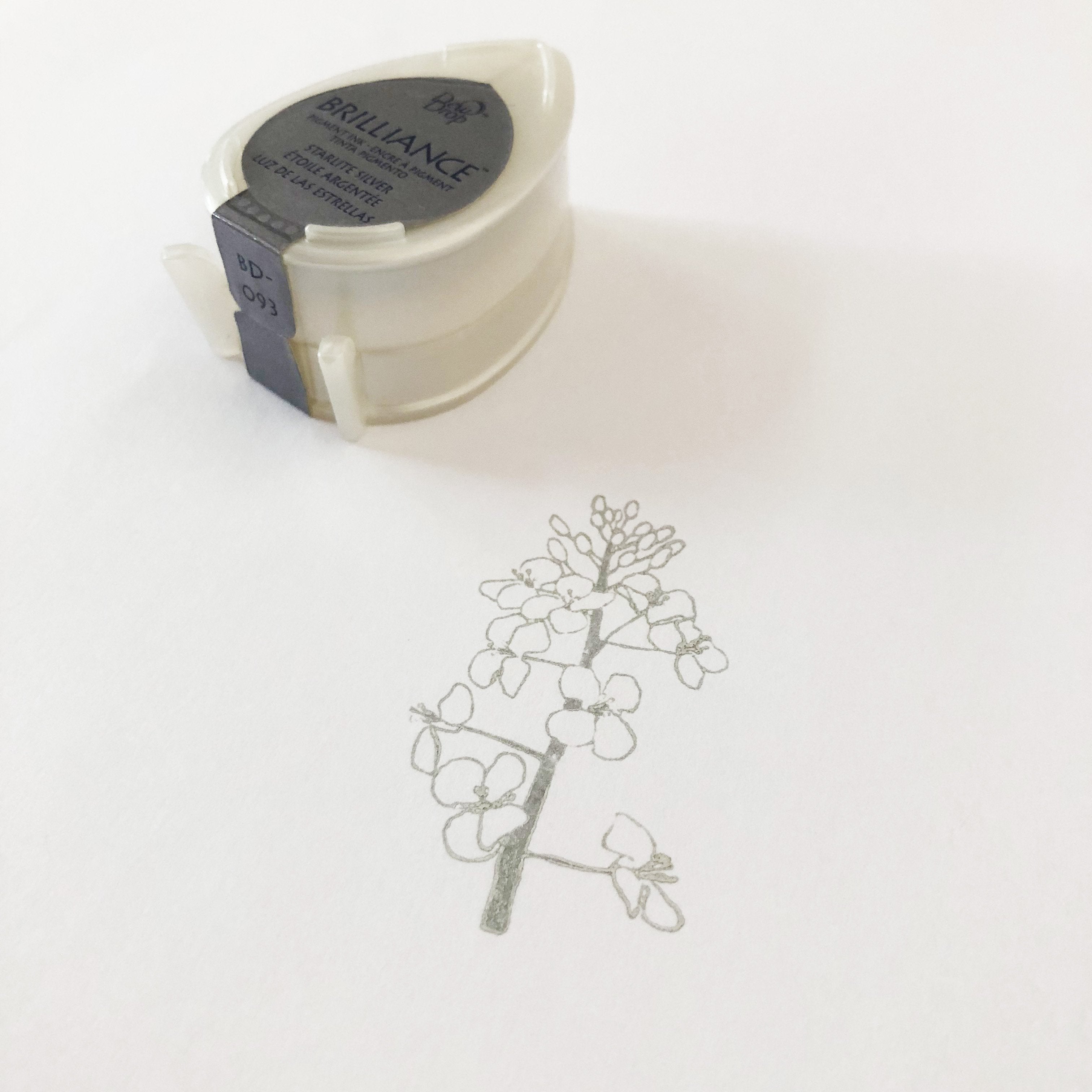 Tsukineko Brilliance Dew Drop Ink Pad - Starlite Silver-niconeco zakkaya